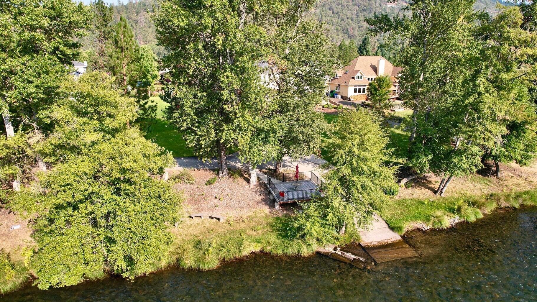 Rogue Riviera Estates - Land