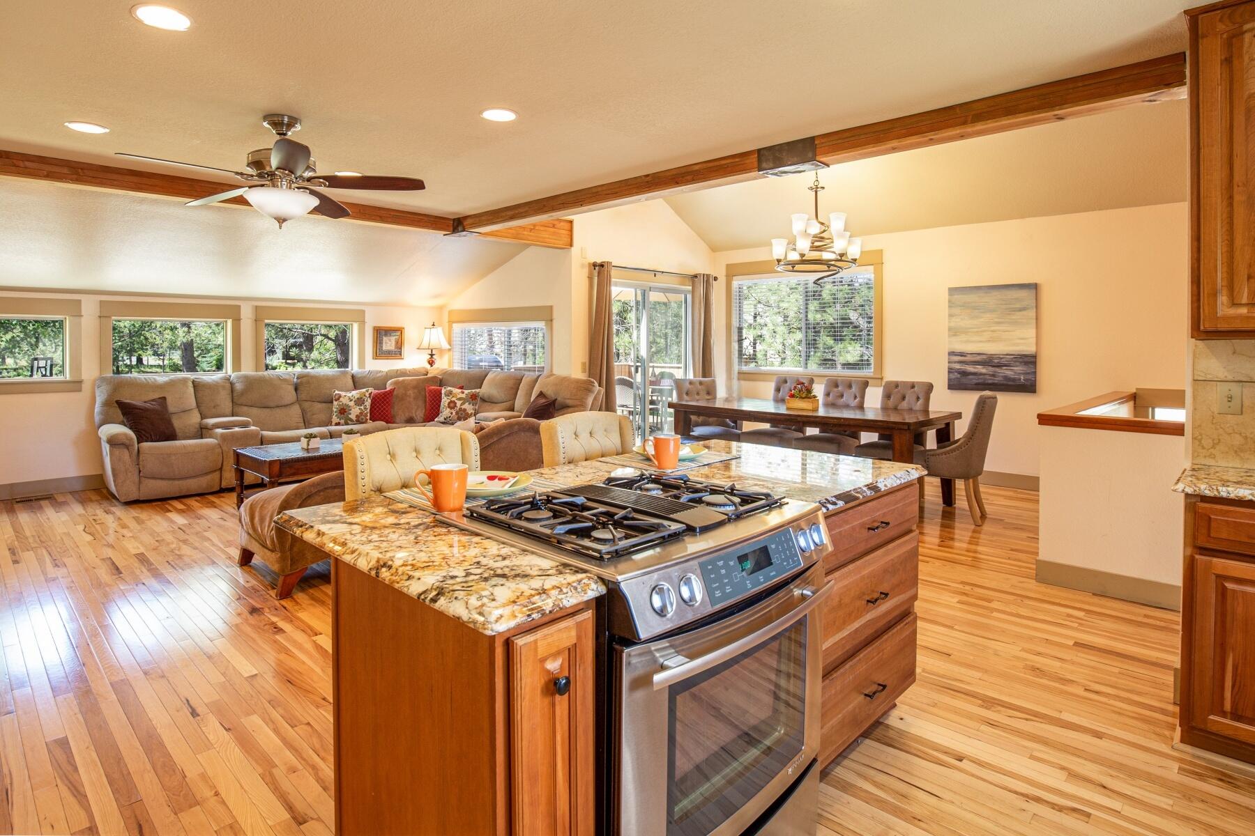 Fairway Crest Village - Residential