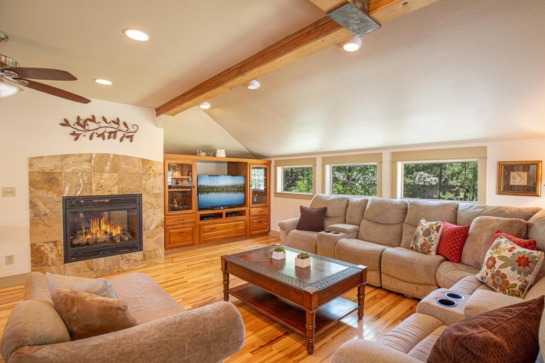 Fairway Crest Village - Residential