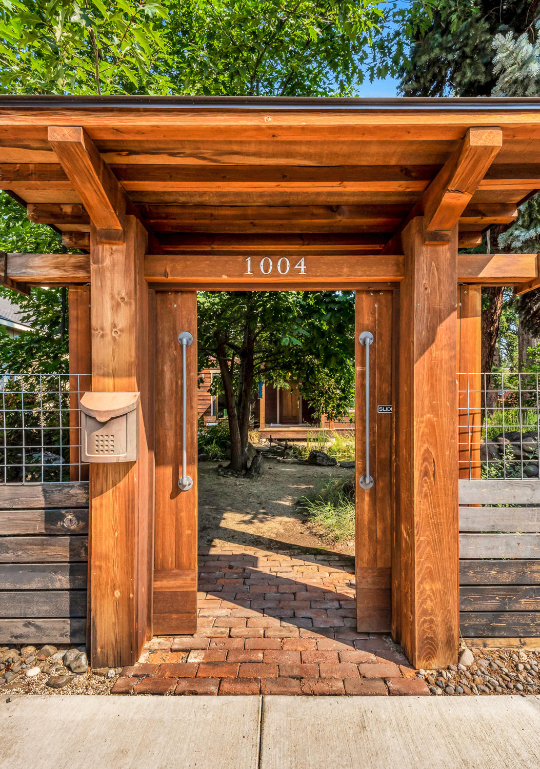 Boulevard - Residential