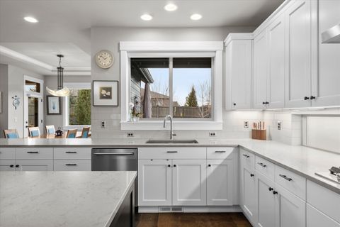 Tiny photo for 60873 SW Headwaters Loop, Bend, OR 97702 (MLS # 220213573)