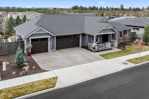 Tiny photo for 60873 SW Headwaters Loop, Bend, OR 97702 (MLS # 220213573)