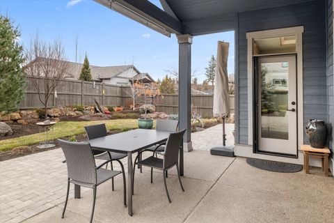 Tiny photo for 60873 SW Headwaters Loop, Bend, OR 97702 (MLS # 220213573)