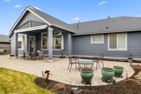 Tiny photo for 60873 SW Headwaters Loop, Bend, OR 97702 (MLS # 220213573)