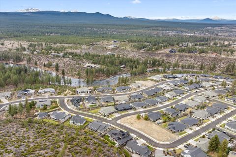 Tiny photo for 60873 SW Headwaters Loop, Bend, OR 97702 (MLS # 220213573)