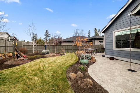 Tiny photo for 60873 SW Headwaters Loop, Bend, OR 97702 (MLS # 220213573)