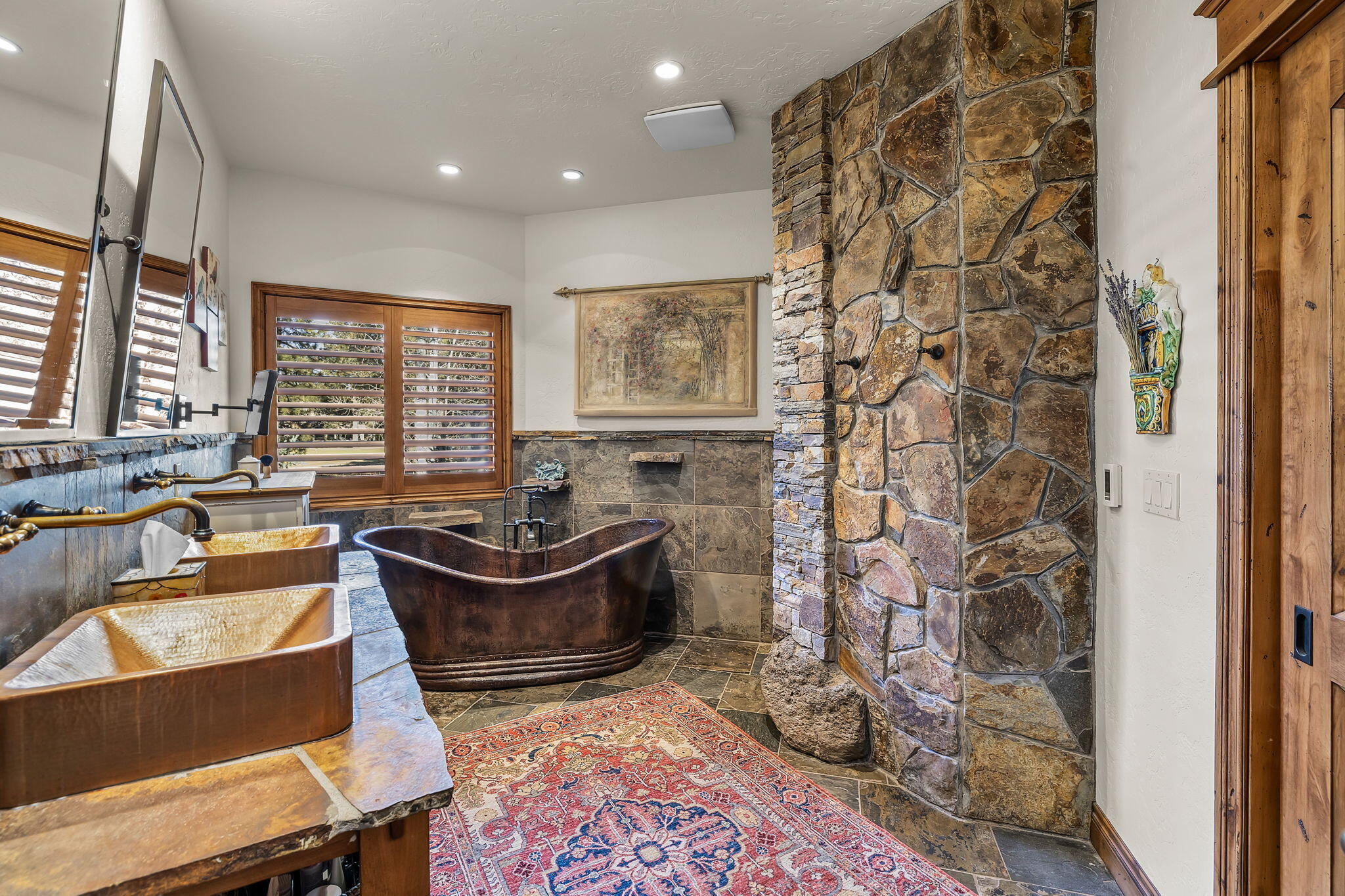 Broken Top - Residential