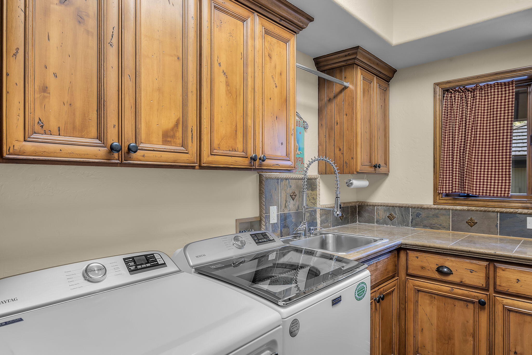 Broken Top - Residential