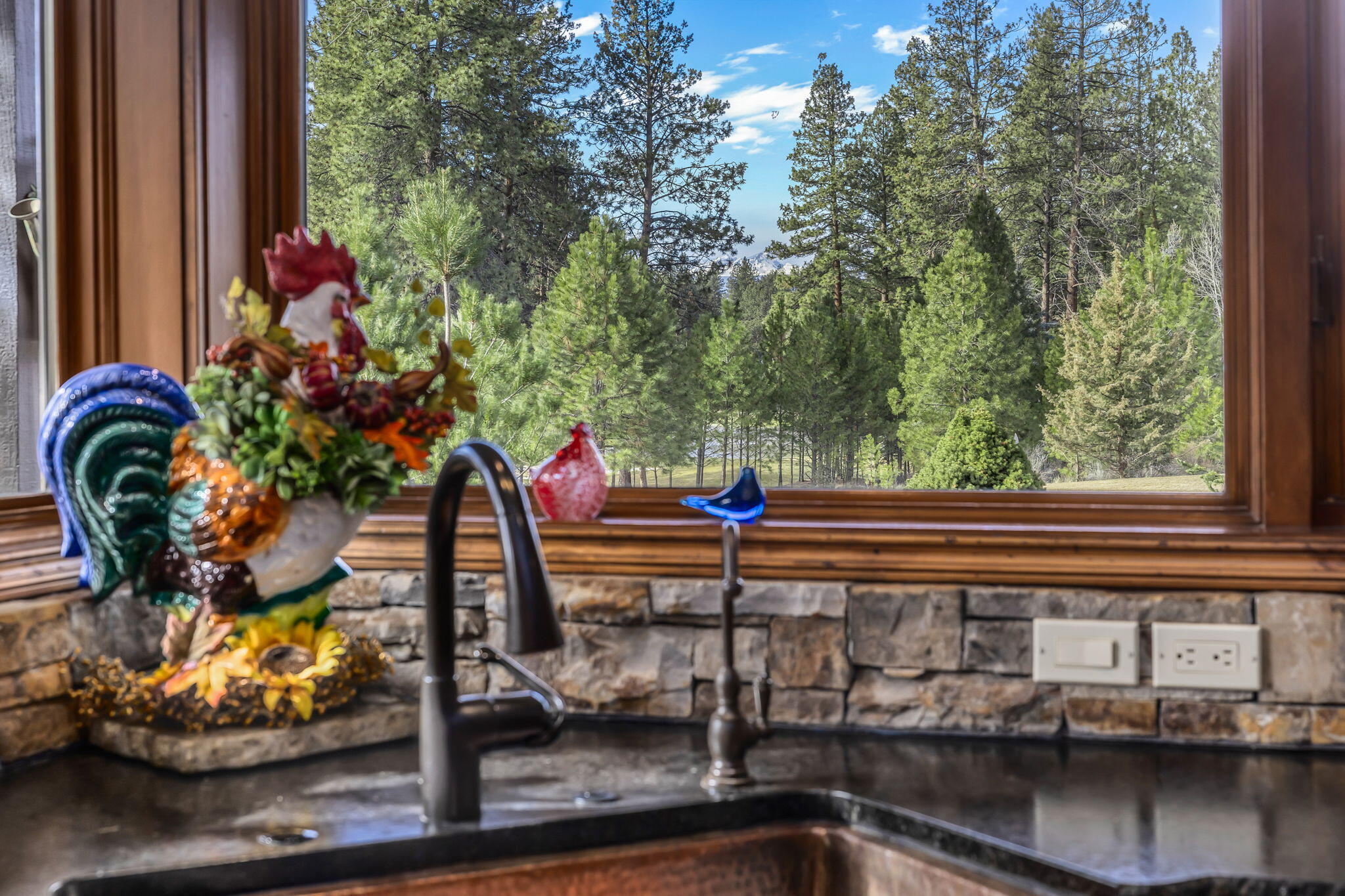 Broken Top - Residential