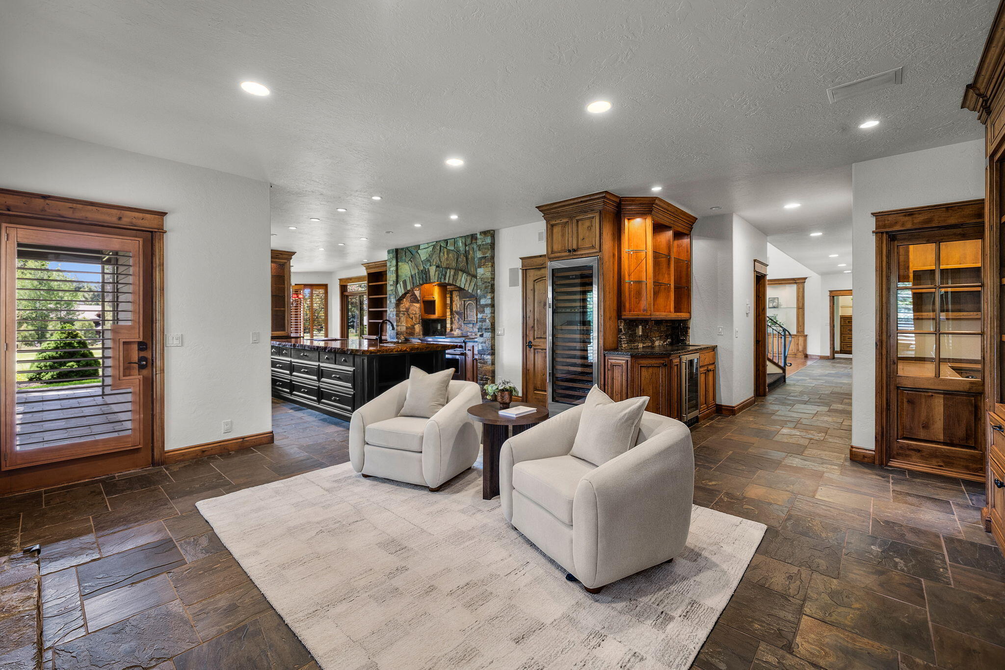 Broken Top - Residential