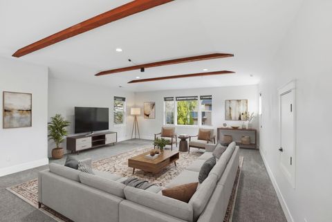 Tiny photo for 2538 NW Hosmer Lake Drive, Bend, OR 97702 (MLS # 220217105)