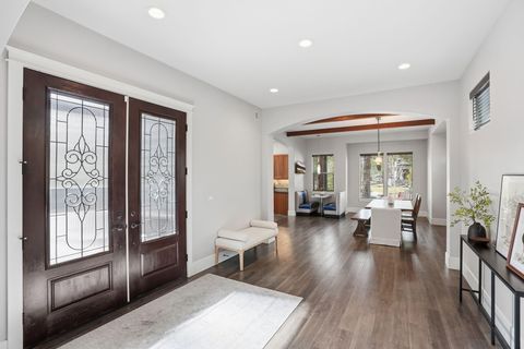 Tiny photo for 2538 NW Hosmer Lake Drive, Bend, OR 97702 (MLS # 220217105)