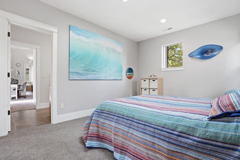 Tiny photo for 2538 NW Hosmer Lake Drive, Bend, OR 97702 (MLS # 220217105)