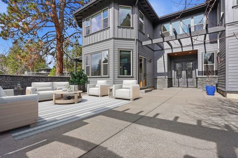 Tiny photo for 2538 NW Hosmer Lake Drive, Bend, OR 97702 (MLS # 220217105)