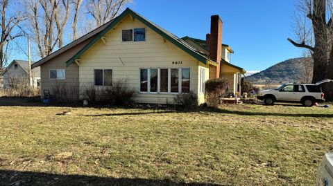 Photo of 9601 Highway 39 Hwy, Klamath Falls, OR 97603 (MLS # 220213235)
