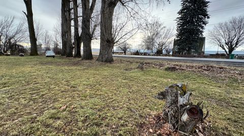 Tiny photo for 9601 Highway 39 Hwy, Klamath Falls, OR 97603 (MLS # 220213235)