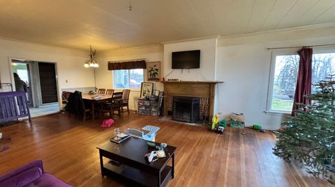 Tiny photo for 9601 Highway 39 Hwy, Klamath Falls, OR 97603 (MLS # 220213235)