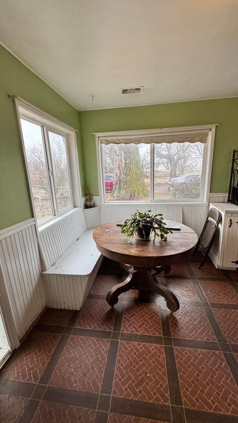 Tiny photo for 9601 Highway 39 Hwy, Klamath Falls, OR 97603 (MLS # 220213235)