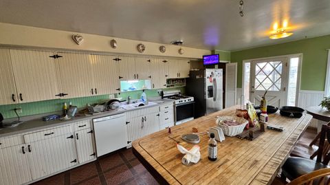 Tiny photo for 9601 Highway 39 Hwy, Klamath Falls, OR 97603 (MLS # 220213235)