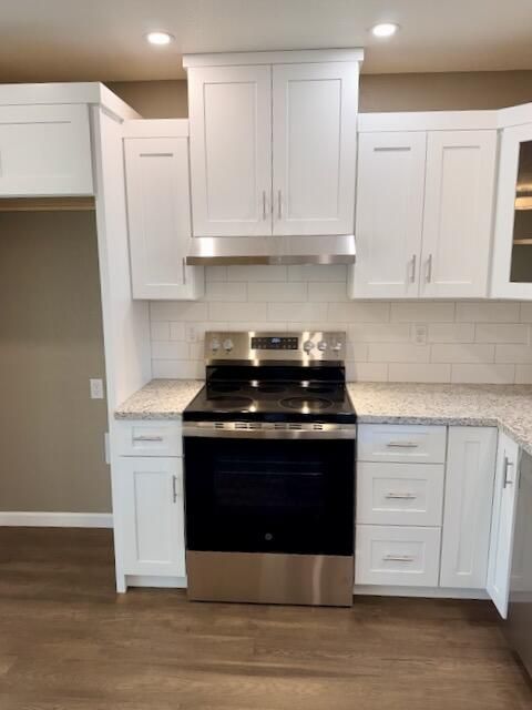 Tiny photo for 2571 E Evans Creek Road, Rogue River, OR 97537 (MLS # 220212037)