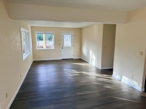 Tiny photo for 2571 E Evans Creek Road, Rogue River, OR 97537 (MLS # 220212037)