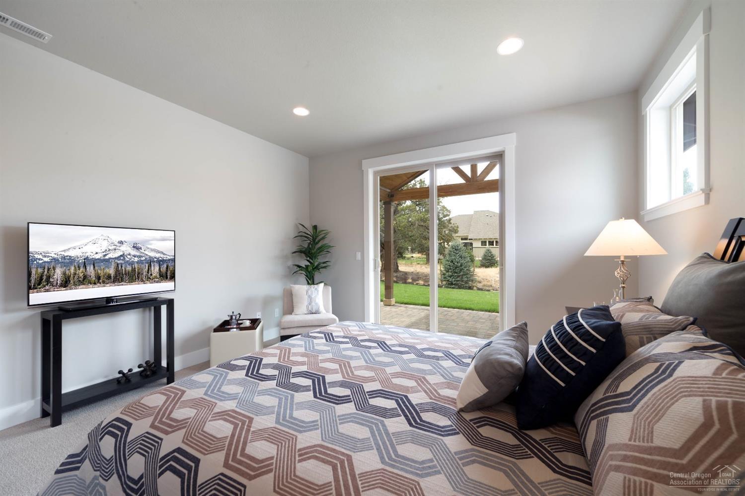 Eagle Crest - Residential