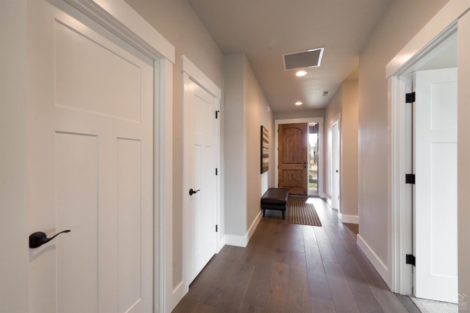 Eagle Crest - Residential