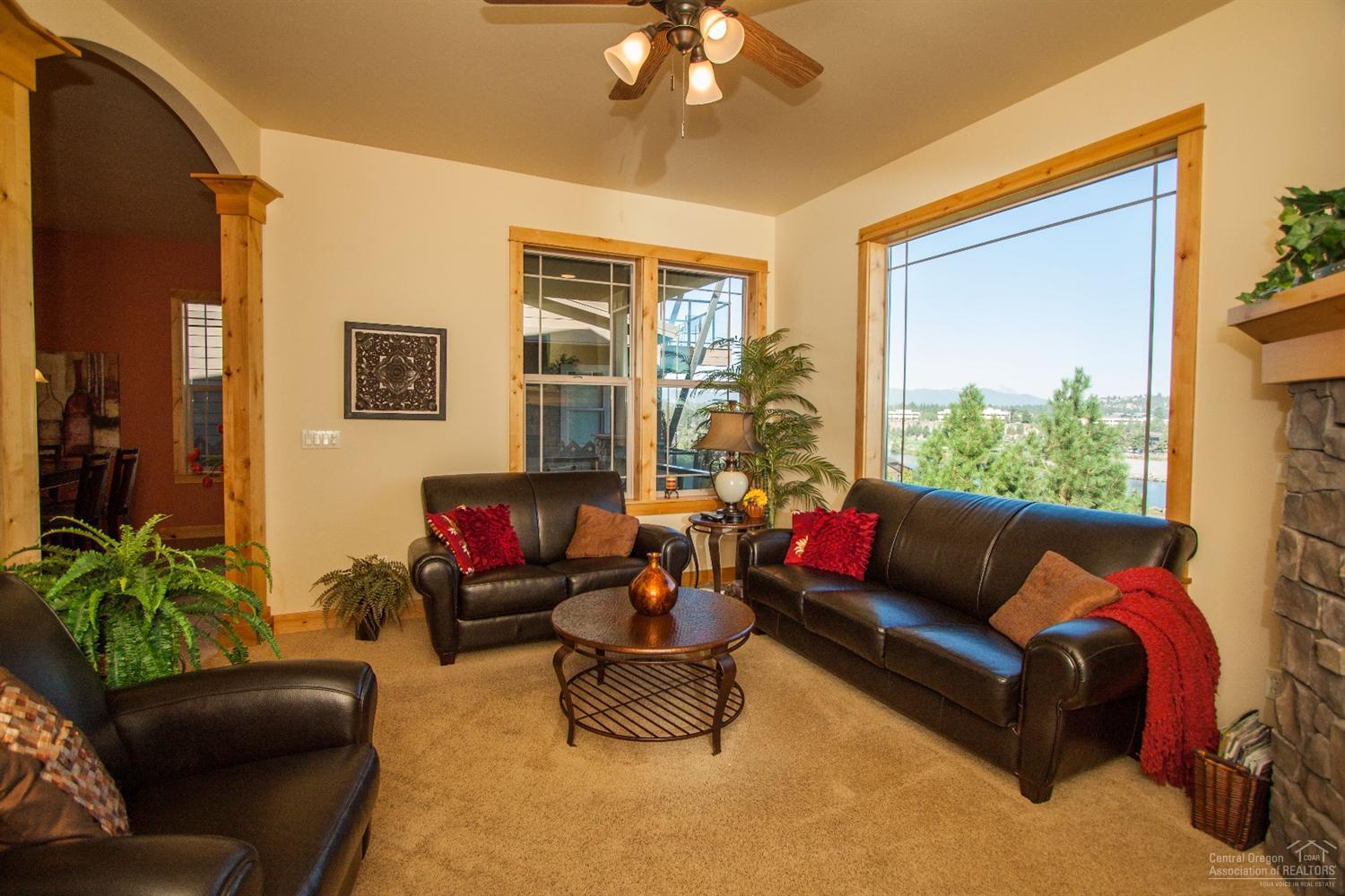 The Bluffs River Ben - Residential