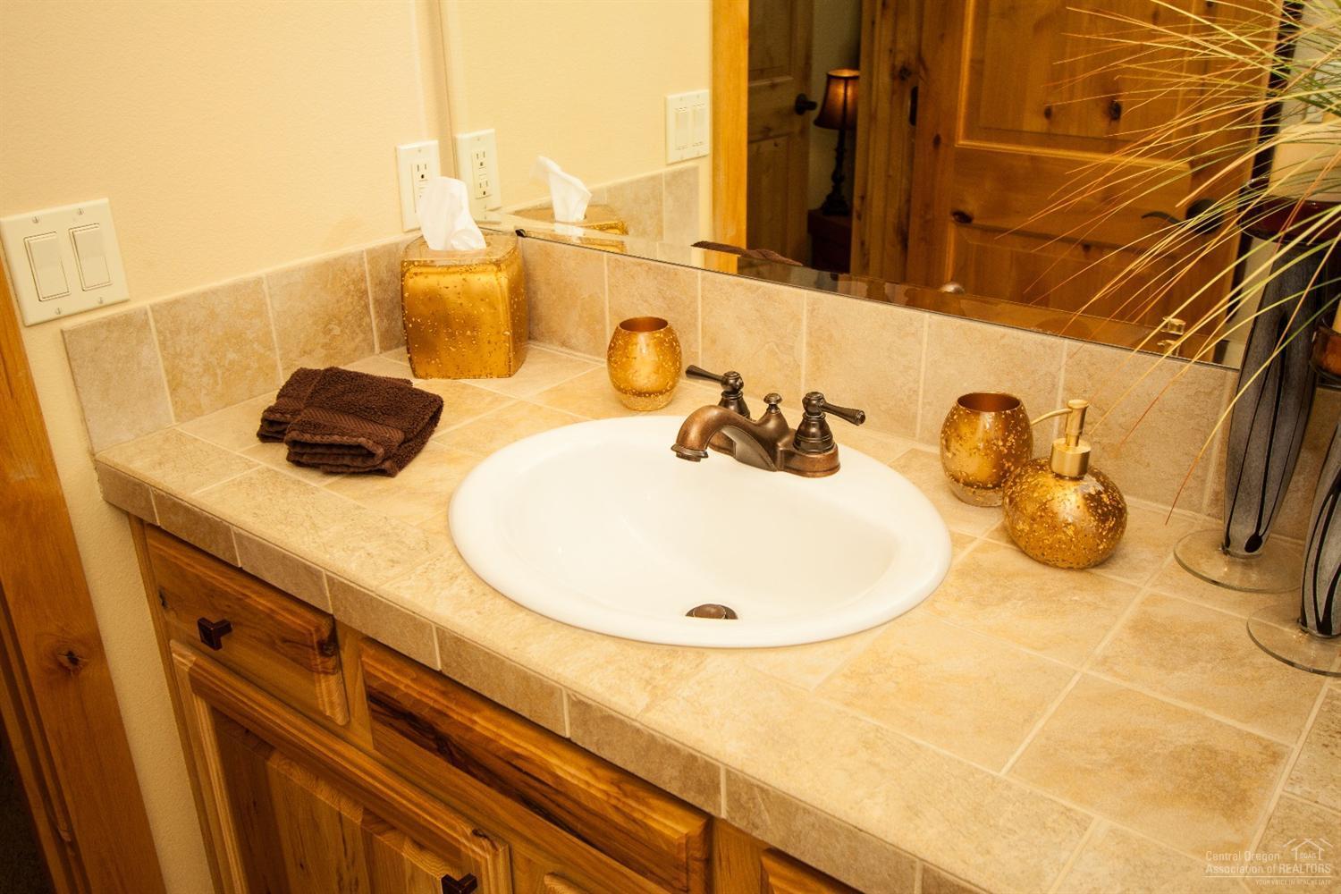 The Bluffs River Ben - Residential