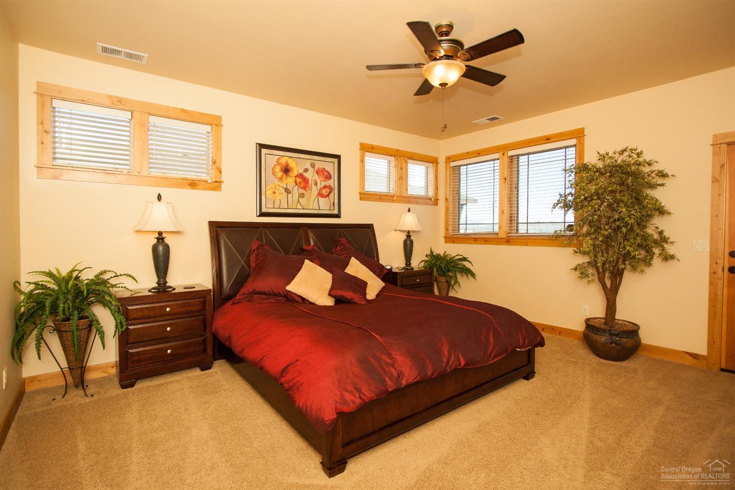 The Bluffs River Ben - Residential