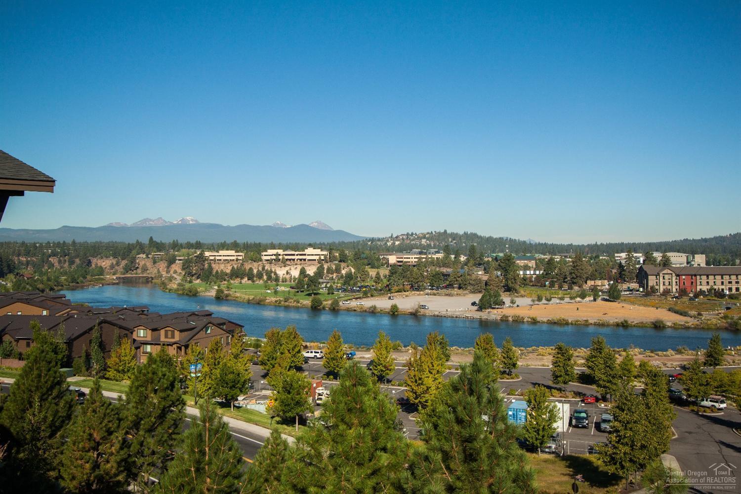 The Bluffs River Ben - Residential