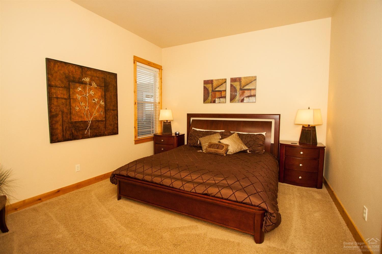 The Bluffs River Ben - Residential