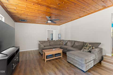 Tiny photo for 703 NE 10th Street, Grants Pass, OR 97526 (MLS # 220223468)