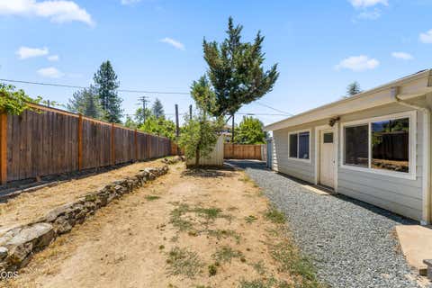 Tiny photo for 703 NE 10th Street, Grants Pass, OR 97526 (MLS # 220223468)