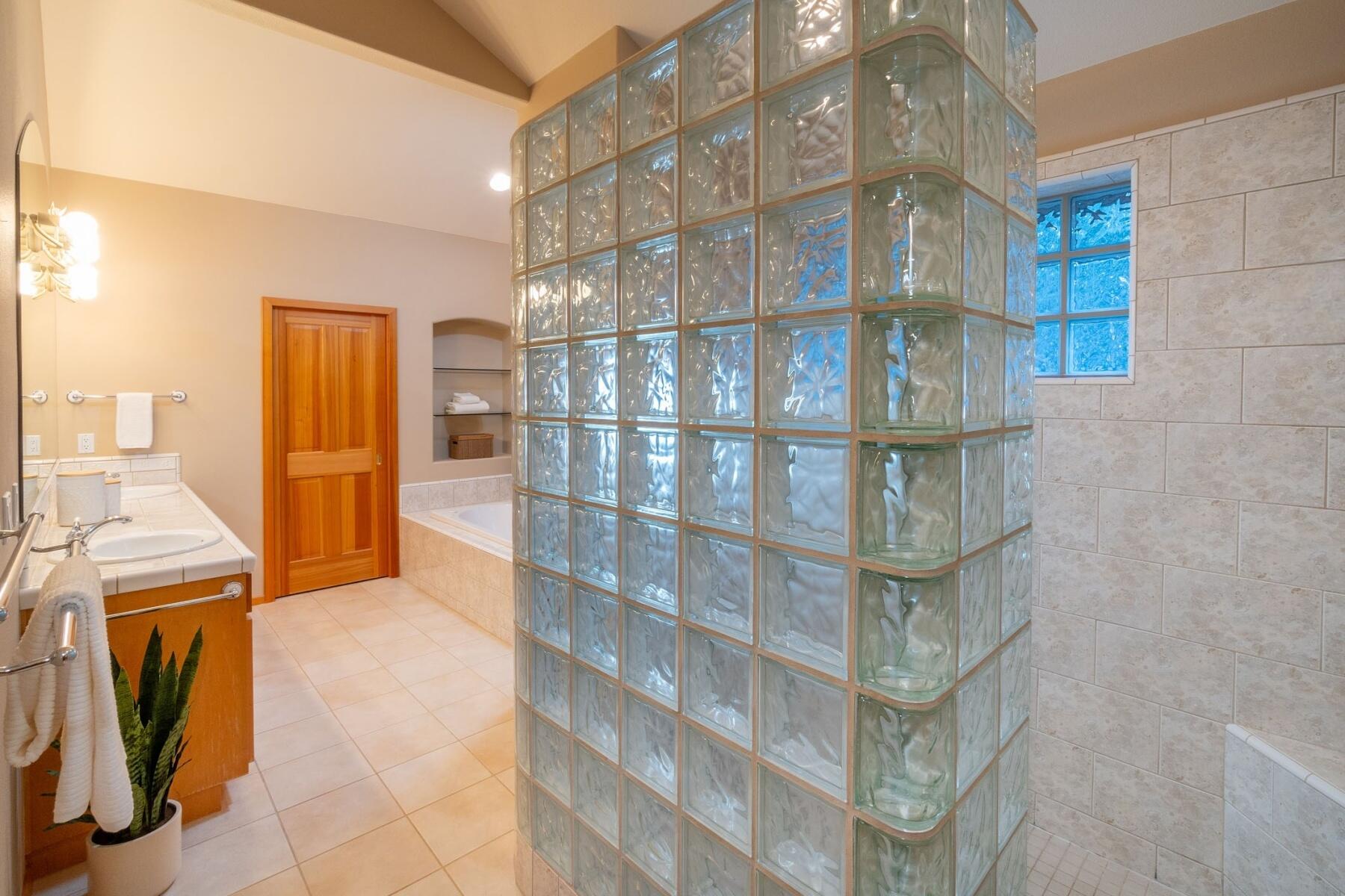 Awbrey Glen - Residential