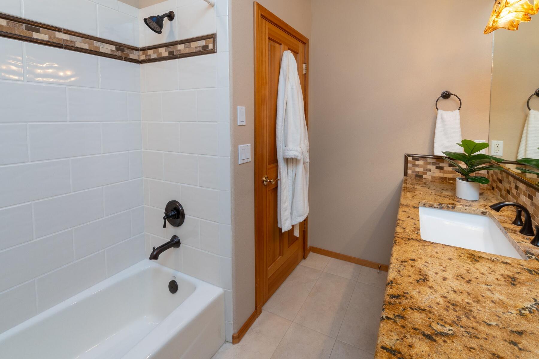 Awbrey Glen - Residential