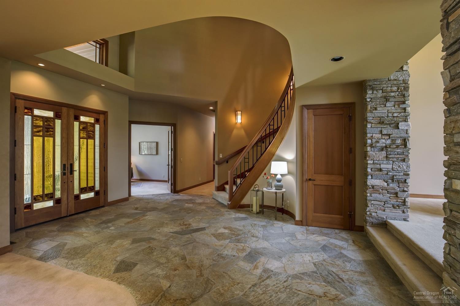 Broken Top - Residential