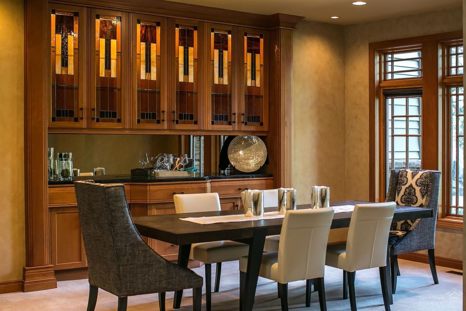 Broken Top - Residential