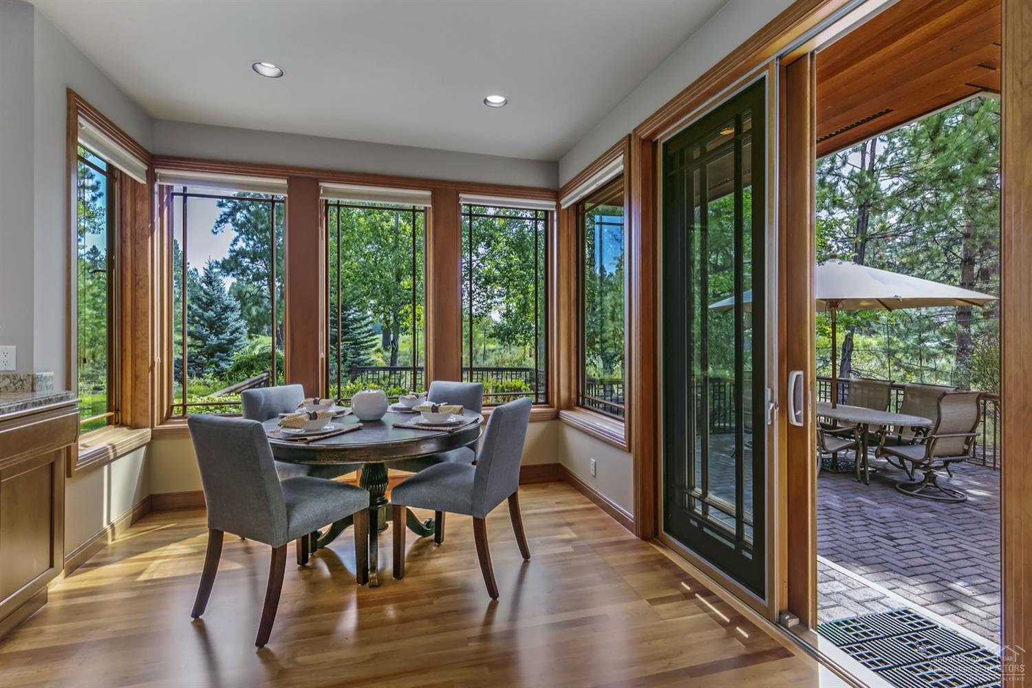 Broken Top - Residential