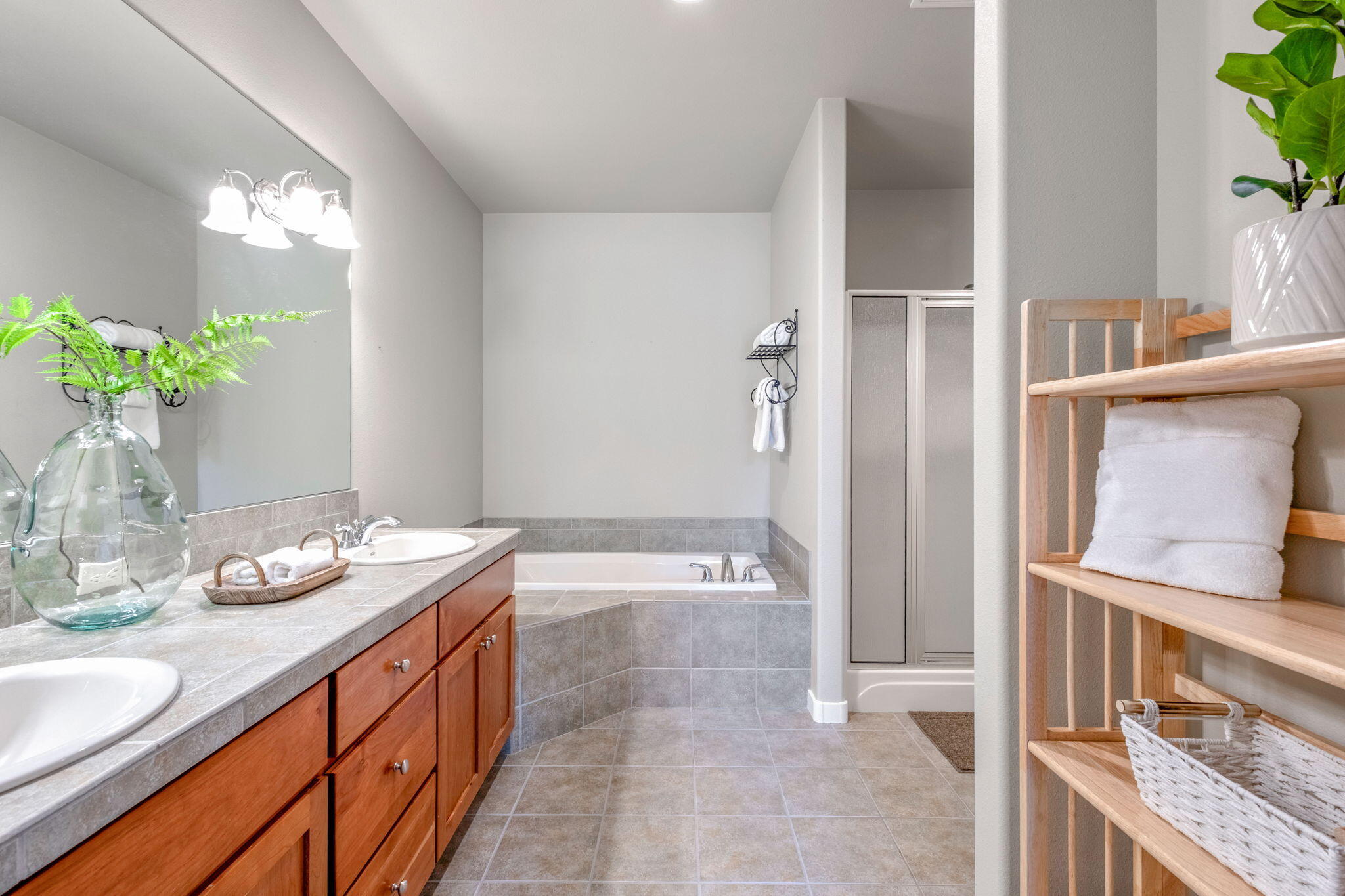 Eagle Crest - Residential