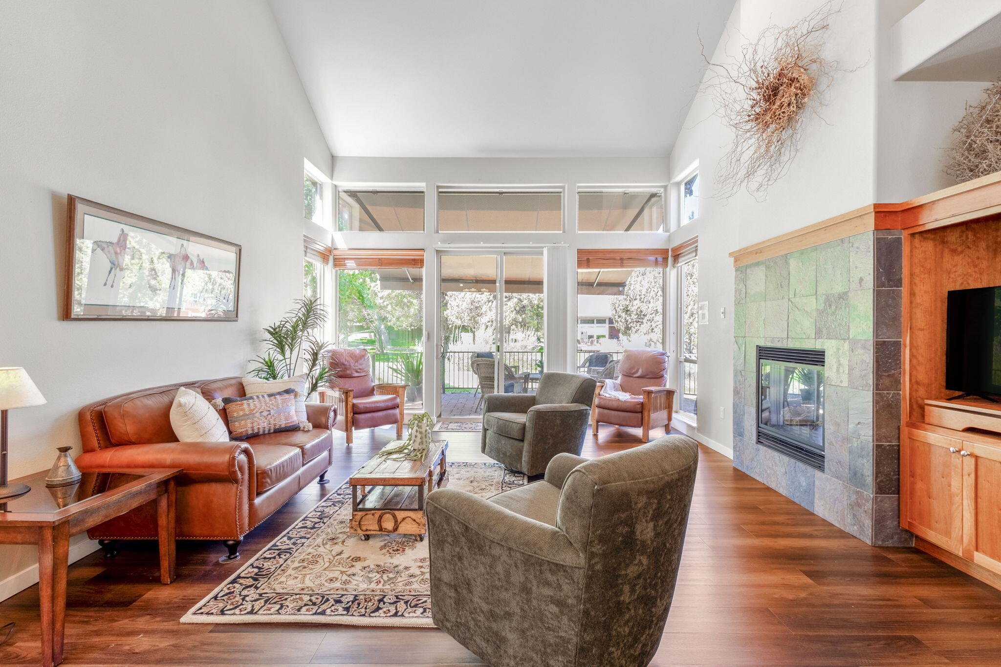 Eagle Crest - Residential