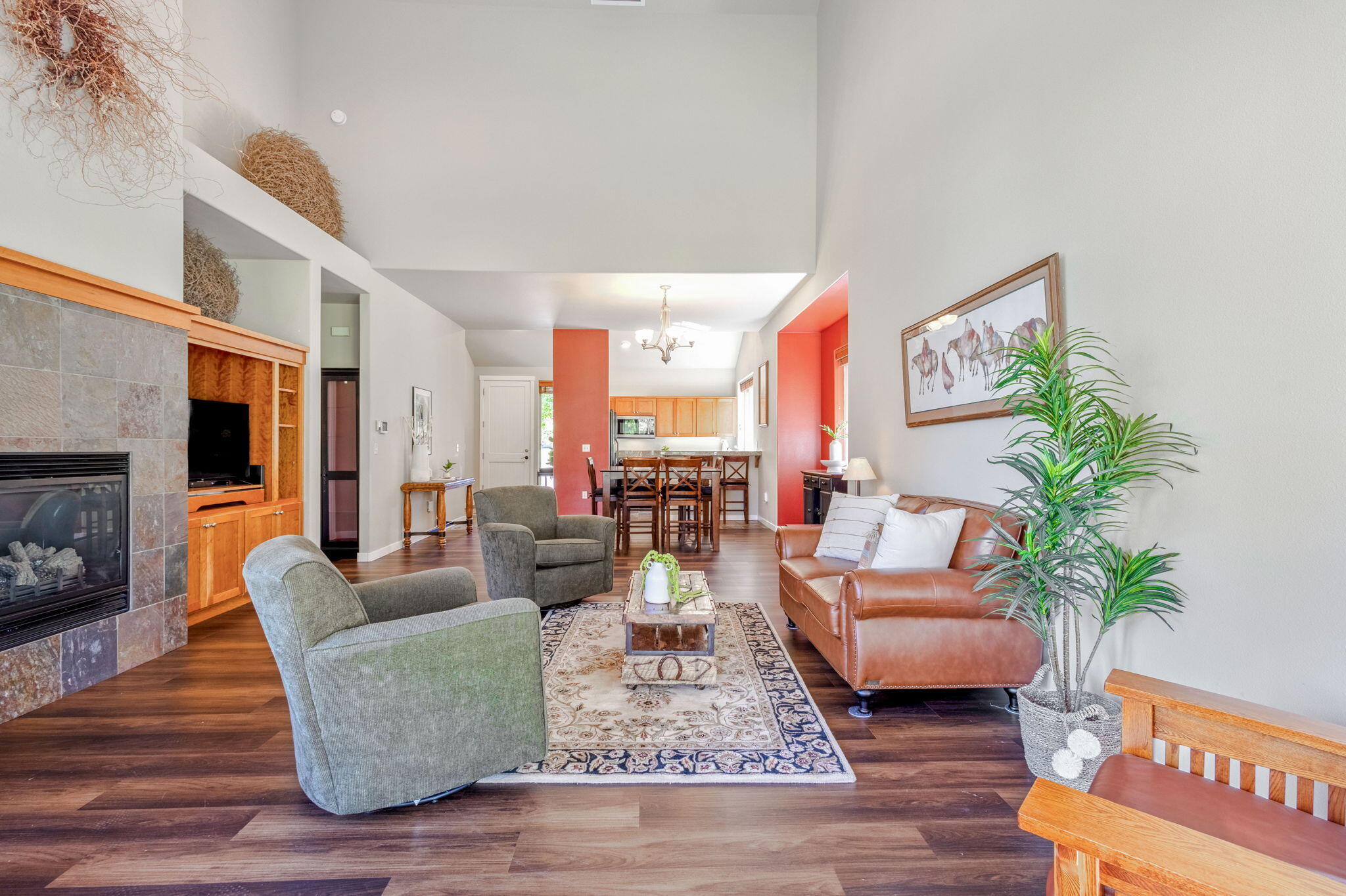 Eagle Crest - Residential