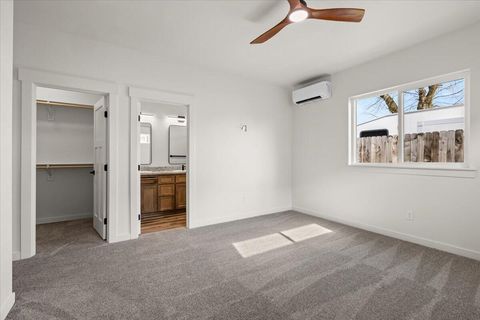 Tiny photo for 728 Dahl Place #17, Medford, OR 97501 (MLS # 220219238)