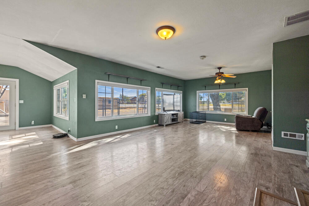 Tract 1293 -Portion Of Altamont Ranch Tracts - Residential