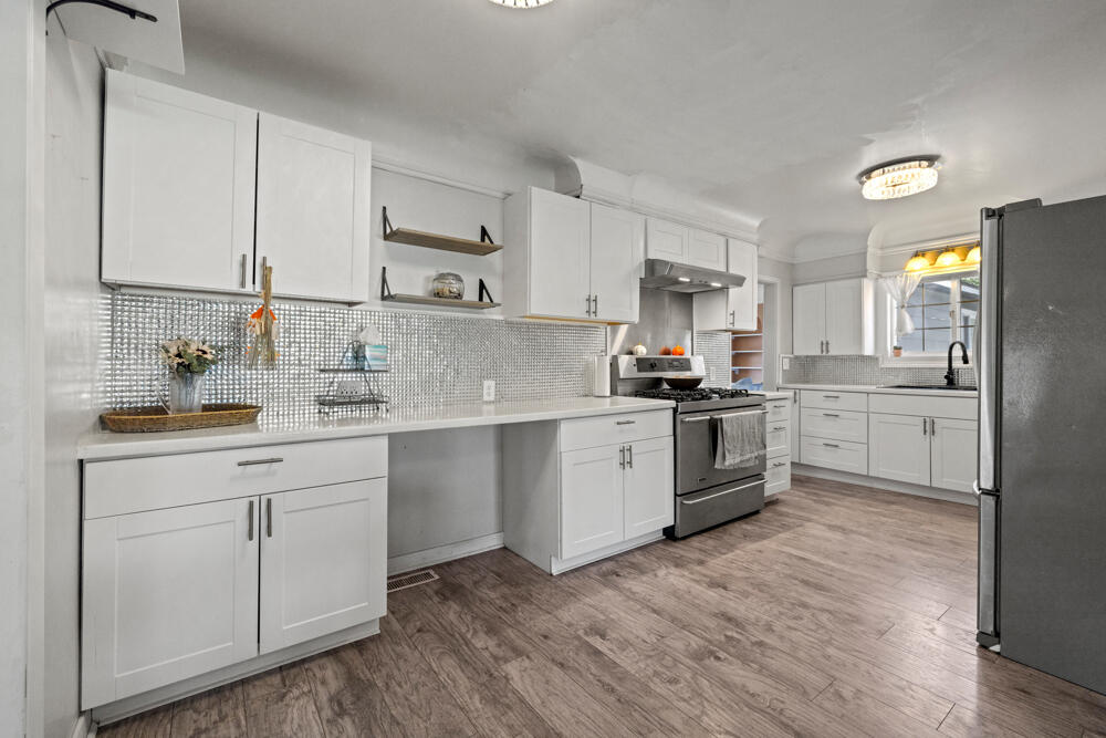 Tract 1293 -Portion Of Altamont Ranch Tracts - Residential