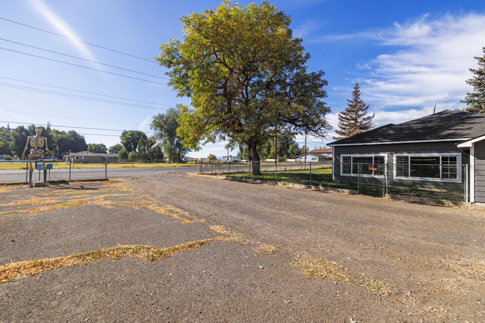 Tract 1293 -Portion Of Altamont Ranch Tracts - Residential