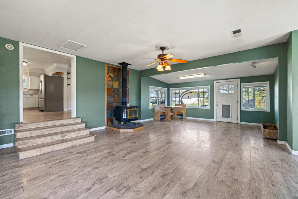 Tract 1293 -Portion Of Altamont Ranch Tracts - Residential