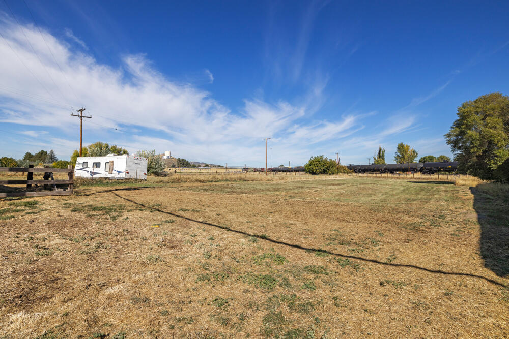 Tract 1293 -Portion Of Altamont Ranch Tracts - Residential