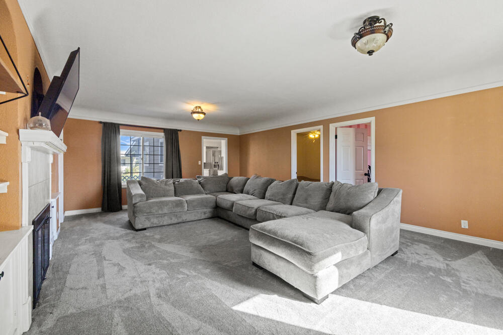 Tract 1293 -Portion Of Altamont Ranch Tracts - Residential