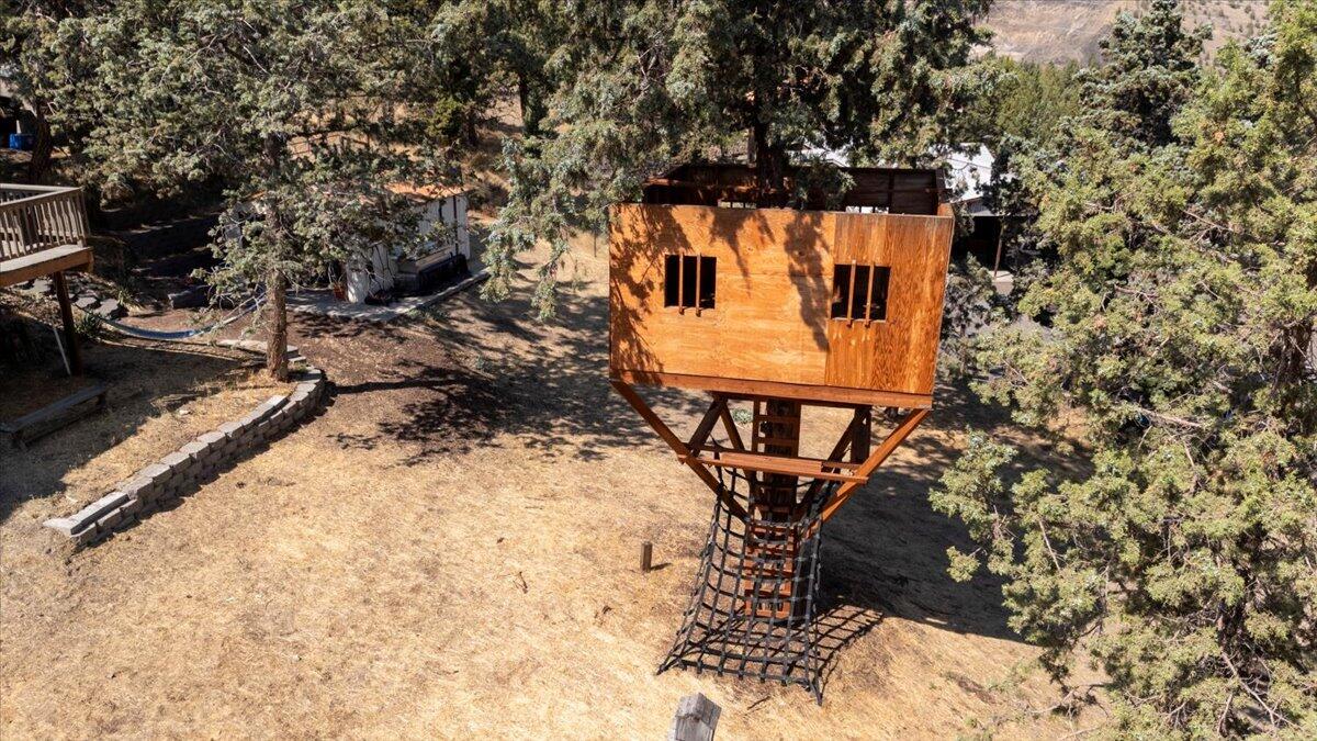 High Desert Estate - Residential